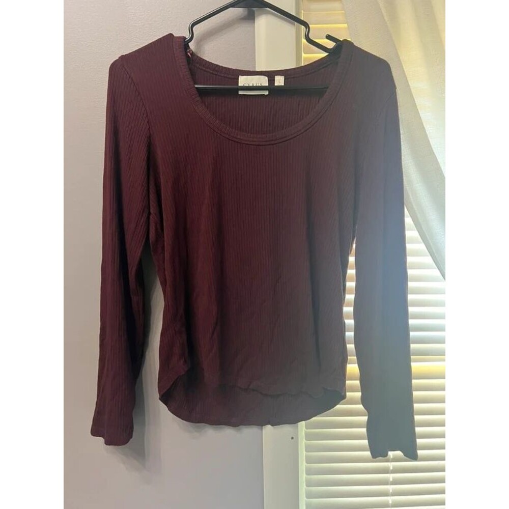 Cyrus long sleeve ribbed top large maroon